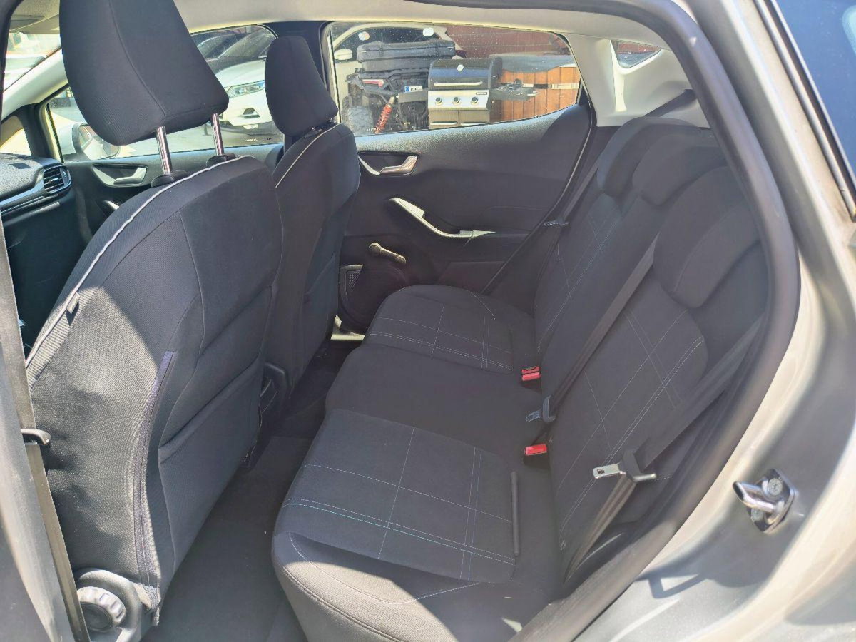 Ford Fiesta 1.1 85 CV 5 porte Plus (11)