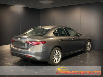 Alfa Romeo Giulia 2.2 Turbodiesel 150 CV AT8 Business (9)