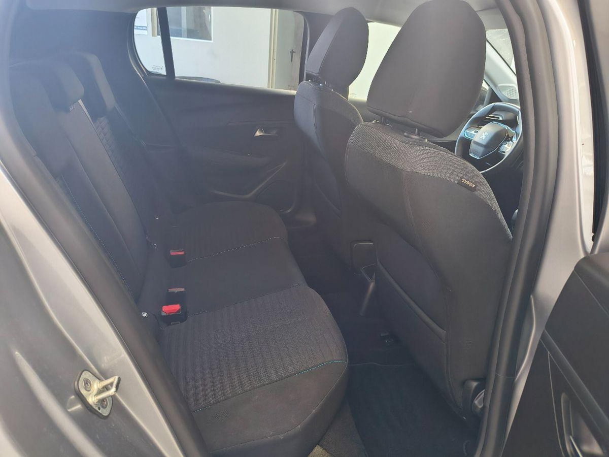Peugeot 208 PureTech 75 Stop&Start 5 porte Like (10)