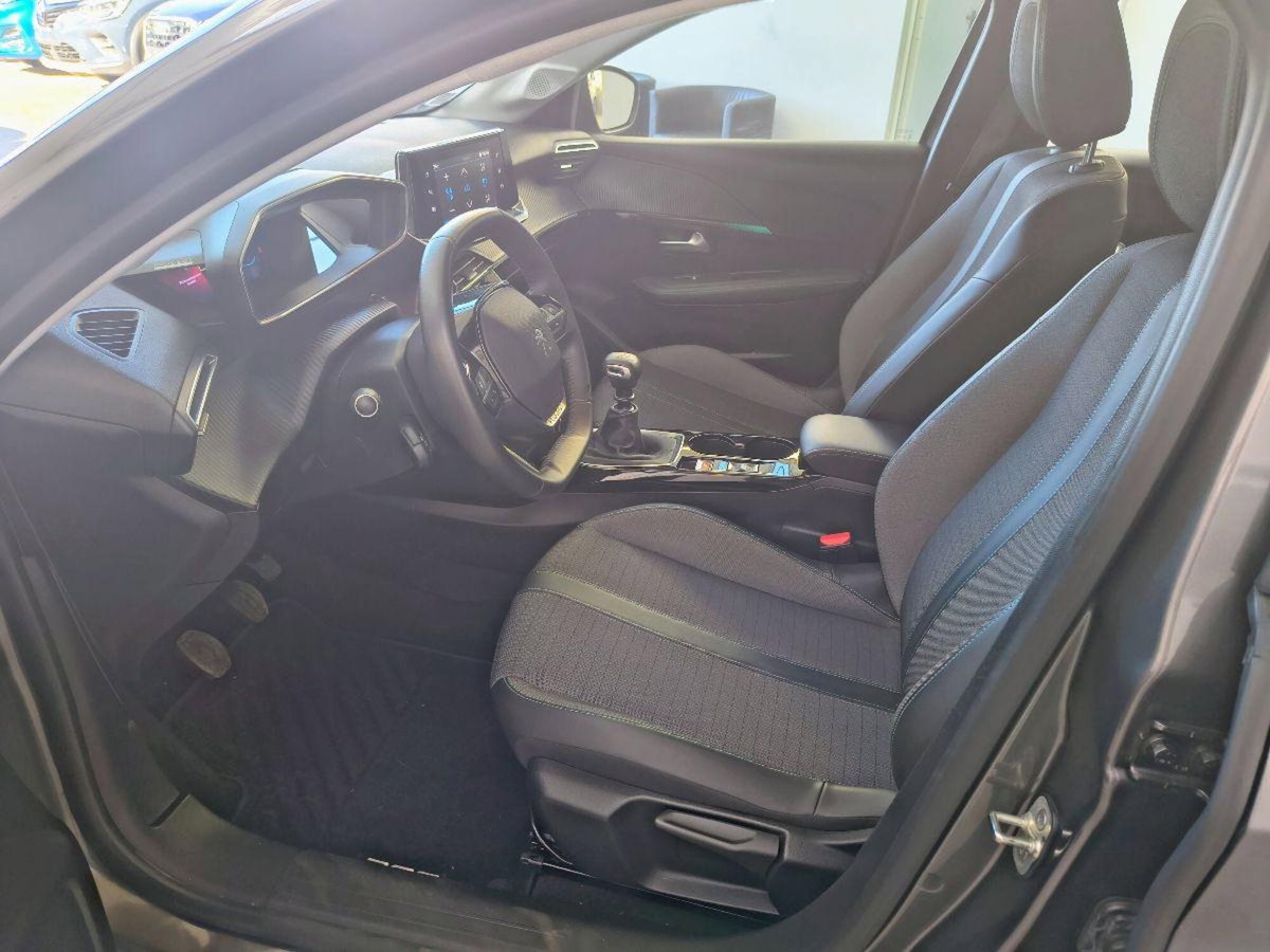 Peugeot 208 PureTech 100 Stop&Start EAT8 5 porte Allure Pack (16)