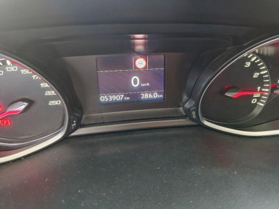 Peugeot 308 PureTech Turbo 130 S&S Allure Pack (18)