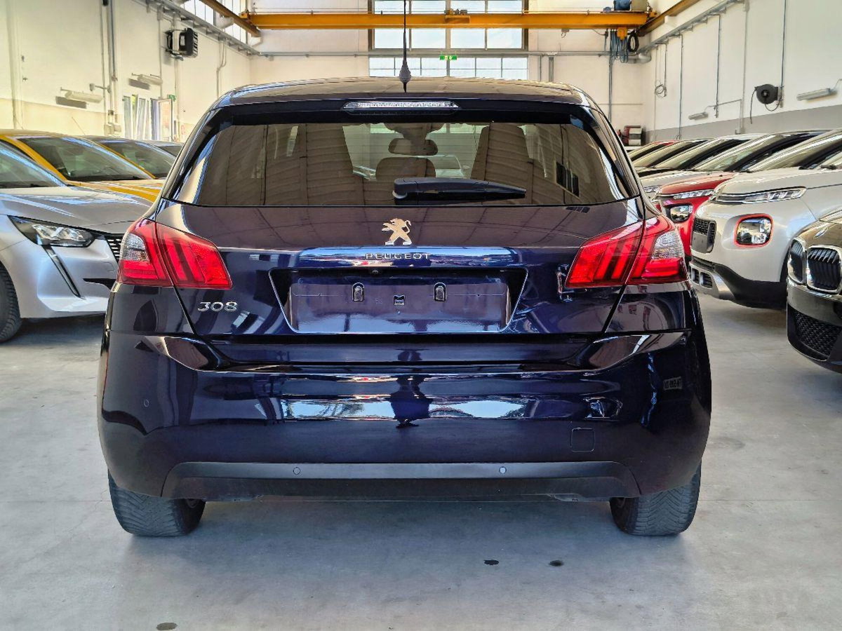 Peugeot 308 PureTech Turbo 130 S&S Allure Pack (6)
