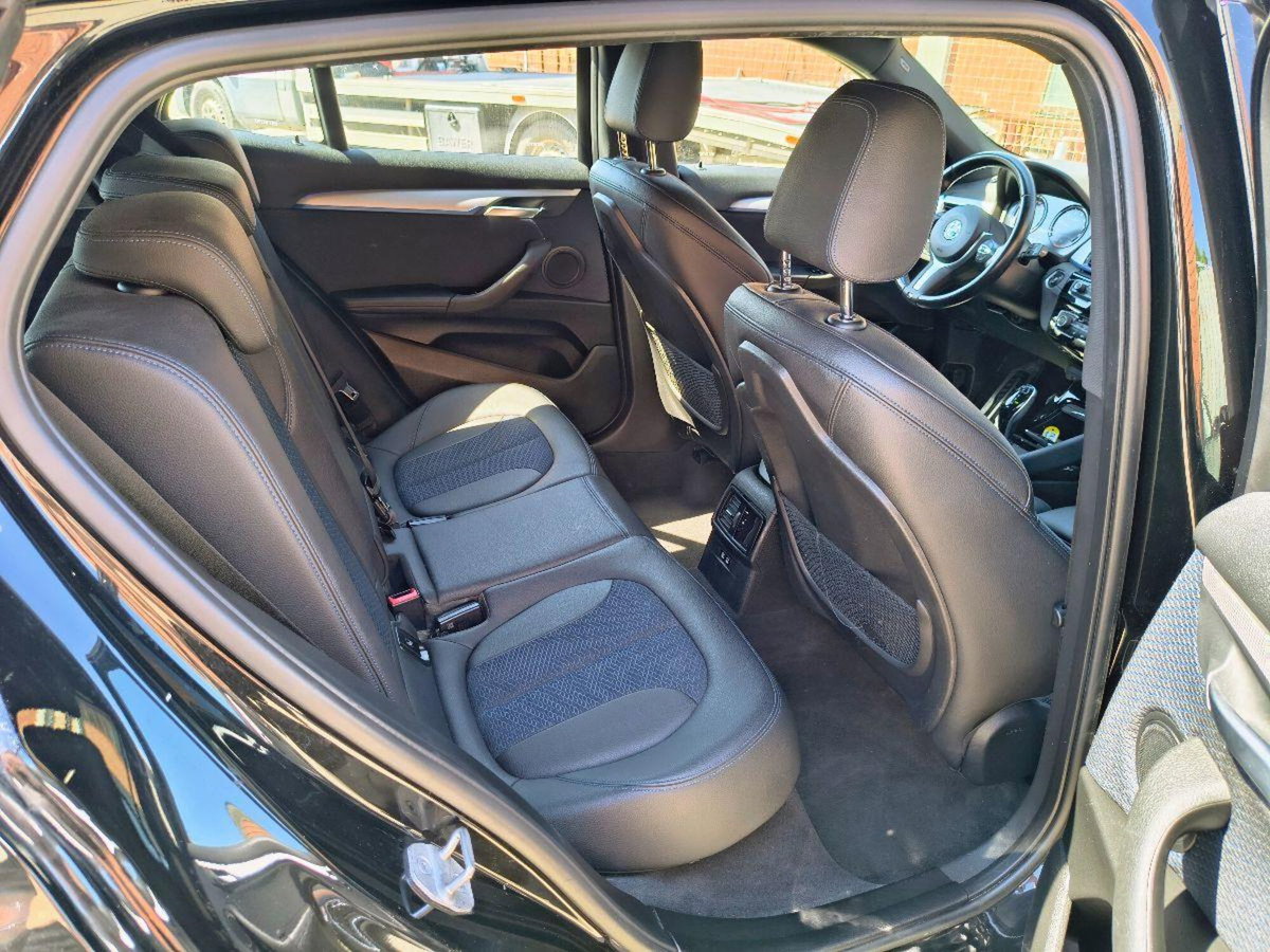 BMW X2 sDrive18i Advantage (11)