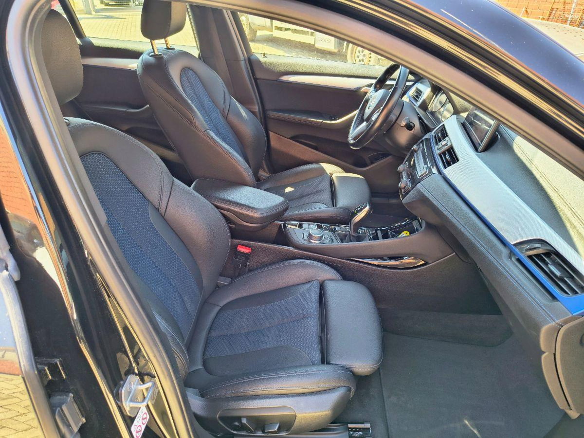 BMW X2 sDrive18i Advantage (9)