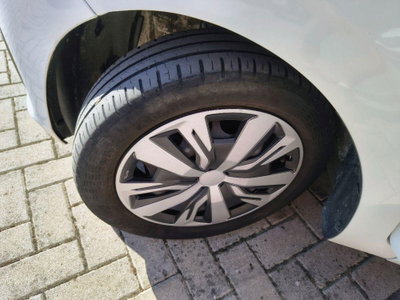 Peugeot 108 82 5 porte Active (18)