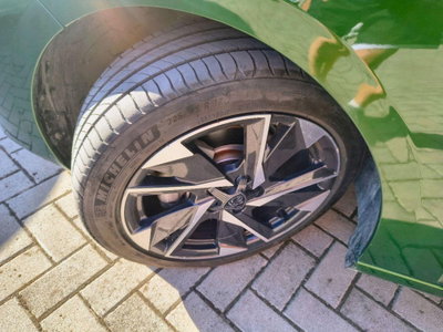 Peugeot 308 PureTech Turbo 130 S&S Allure Pack (19)