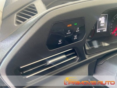 Volkswagen Caddy 2.0 TDI 102 CV (12)
