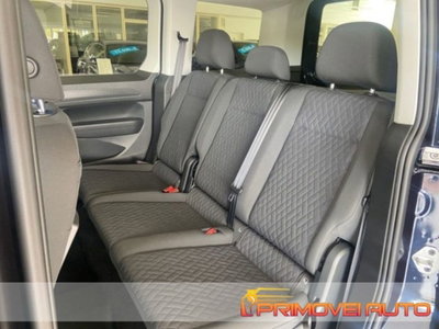 Volkswagen Caddy 2.0 TDI 102 CV (9)
