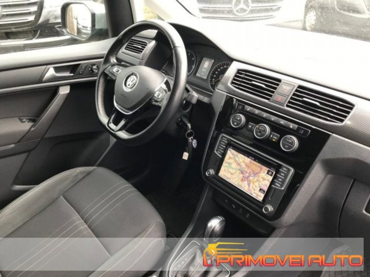 Volkswagen Caddy 2.0 TDI 150 CV (2)