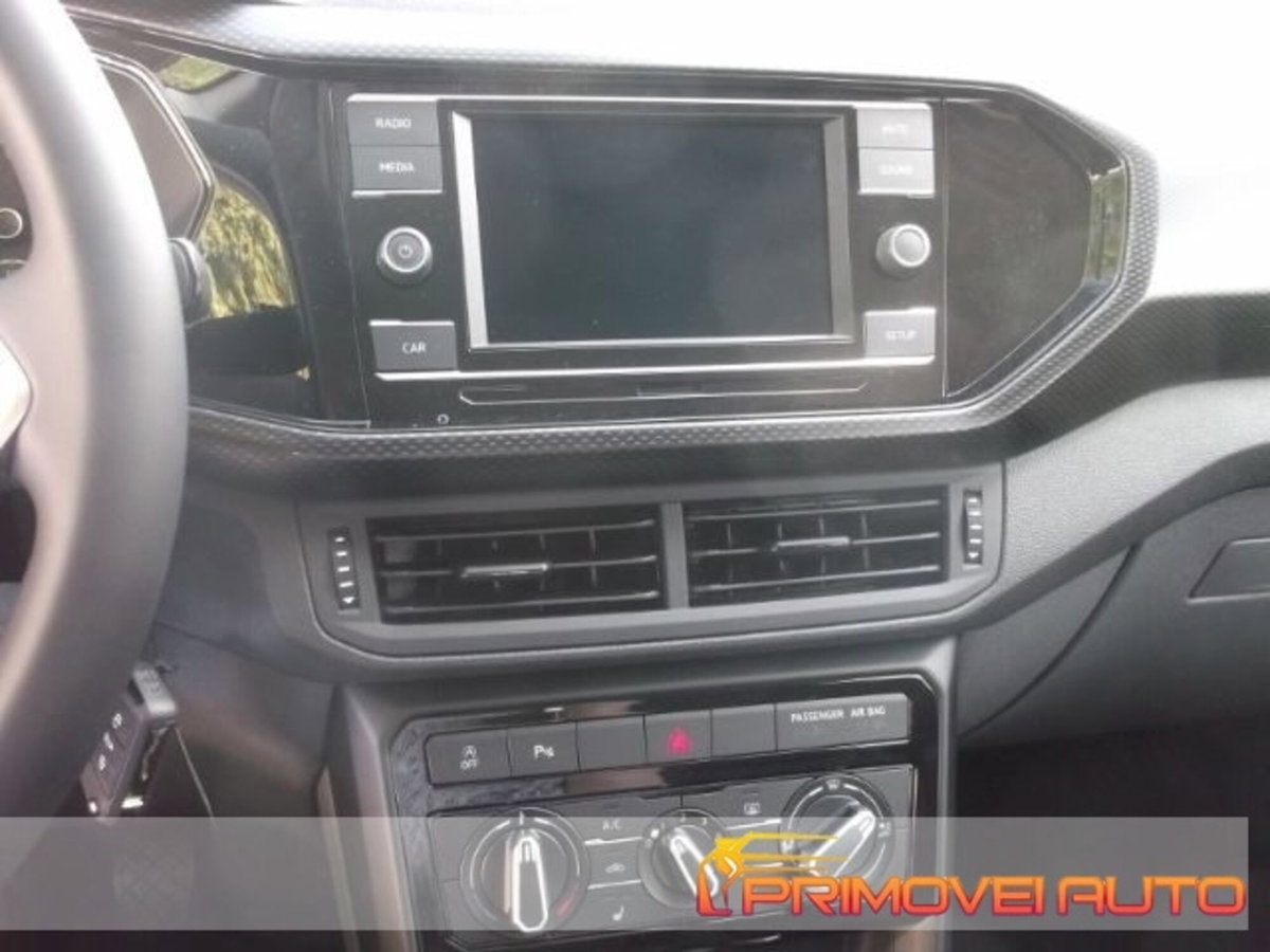 Volkswagen T-Cross 1.0 tsi Life 95cv (2)