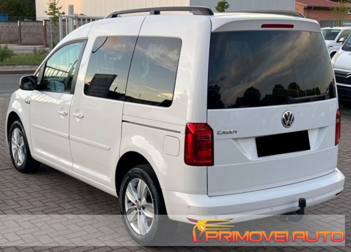 Volkswagen Caddy 2.0 TDI 150 CV DSG (9)