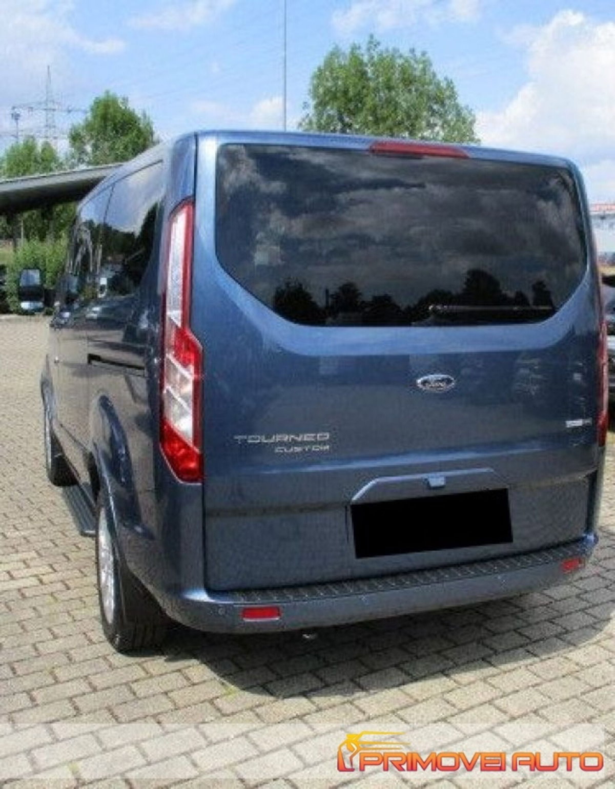 Ford Tourneo Custom 320 2.0 EcoBlue 130CV MHEV PC Titanium (11)