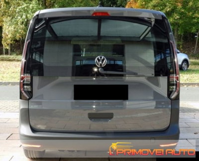 Volkswagen Caddy 1.5 TSI 114 CV DSG Style (9)