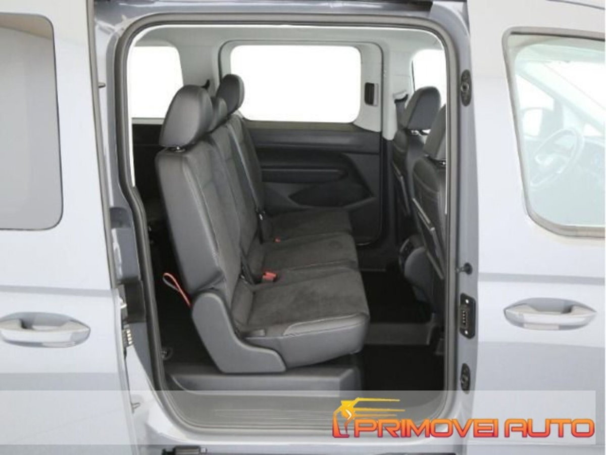 Volkswagen Caddy 2.0 TDI 122 CV 4MOTION (6)