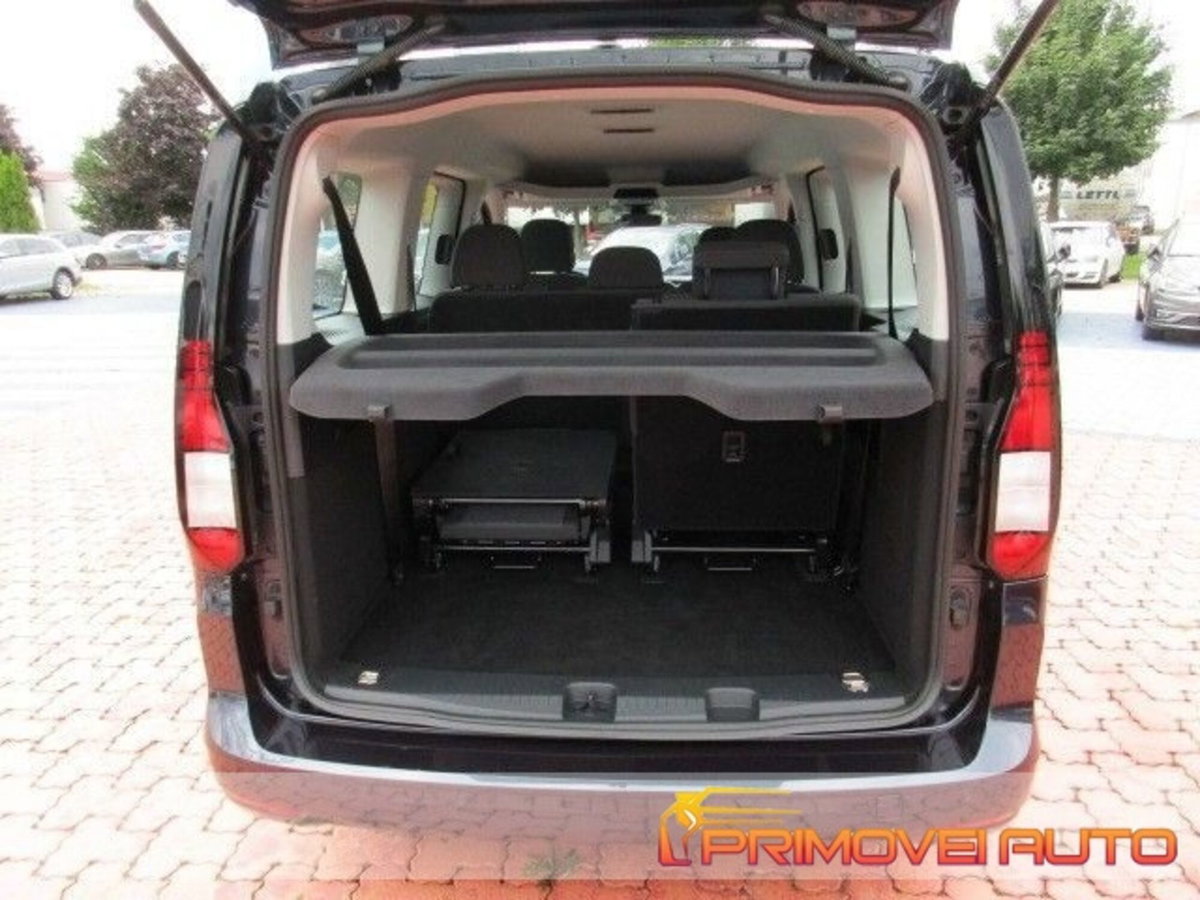 Volkswagen Caddy 2.0 TDI 122 CV Life Maxi (6)