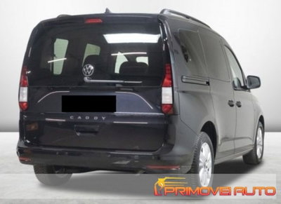 Volkswagen Caddy 2.0 TDI 102 CV (9)