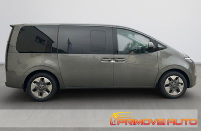 Hyundai Staria 2.2 awd auto (6)