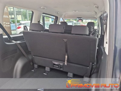 Hyundai Staria 2.2 2wd auto (7)