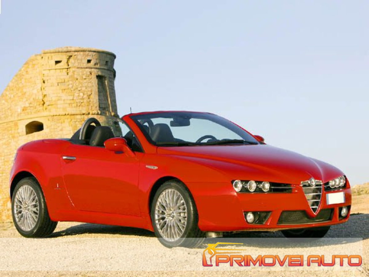 Alfa Romeo Spider 2.2 JTS (8)