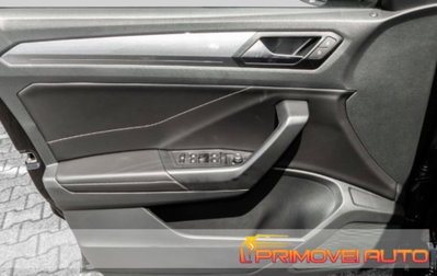 Volkswagen T-Roc 1.0 TSI Style (10)