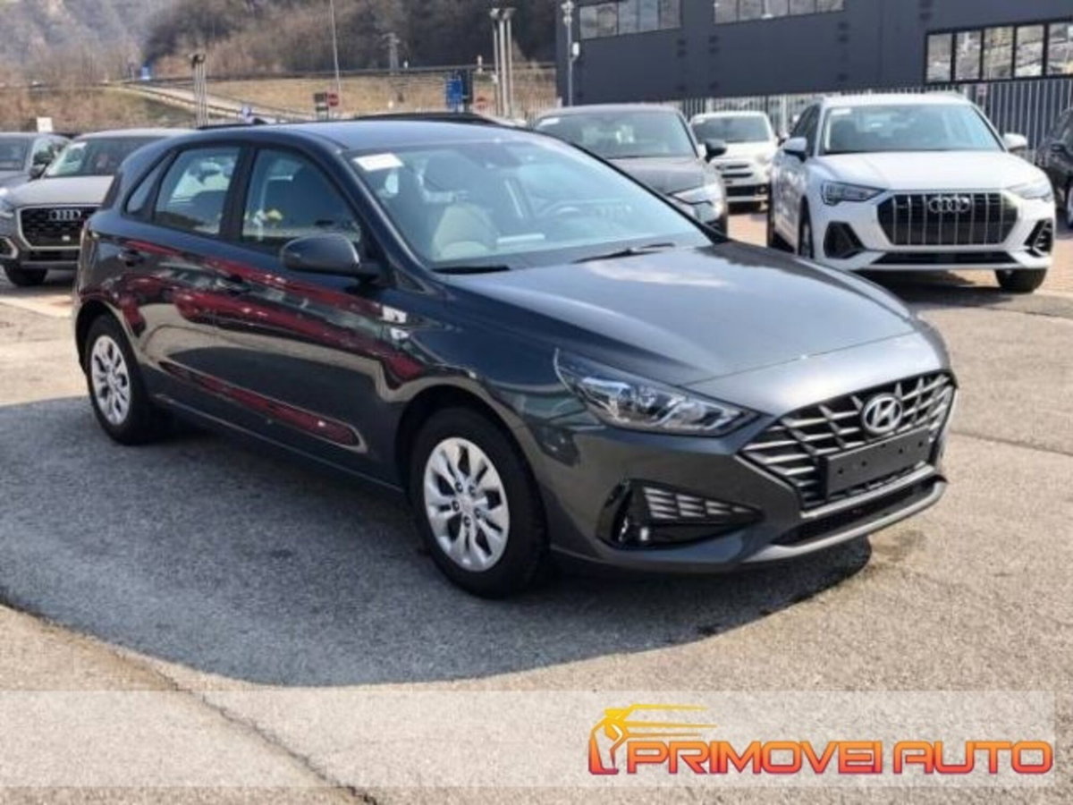 Hyundai i30 1.6 CRDi 5p. Classic (4)