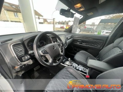 Mitsubishi Outlander 2.4 MIVEC 4WD PHEV Instyle SDA (5)