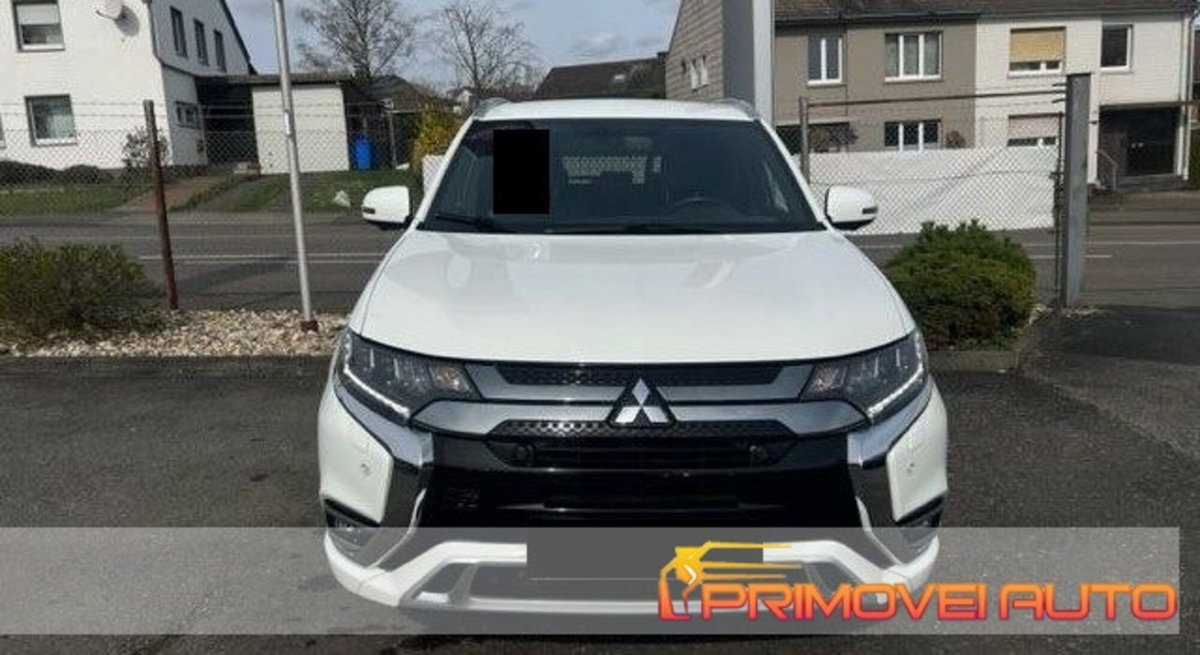 Mitsubishi Outlander 2.4 MIVEC 4WD PHEV Instyle SDA (7)