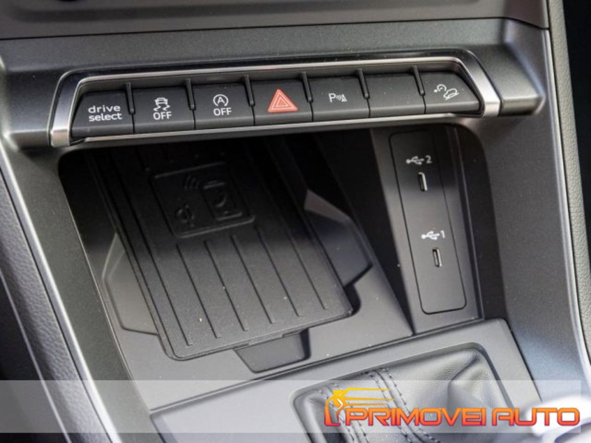 Audi RS Q3 Sportback 2.5 quattro s-tronic (15)