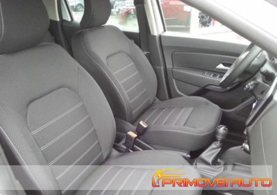 Dacia Duster 1.2 Eco-G Journey 120cv (2)