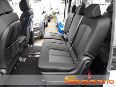Hyundai Staria 2.2 2wd auto (6)
