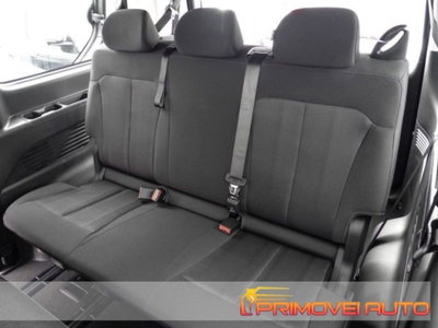 Hyundai Staria 2.2 2wd auto (7)