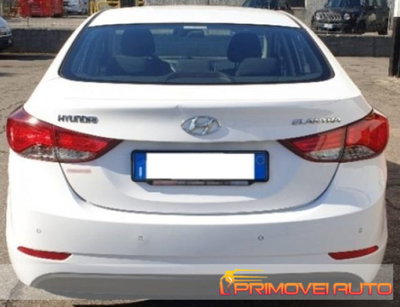 Hyundai Elantra 1.6i cat 4 porte GLS Premium (10)