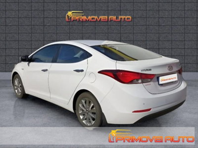 Hyundai Elantra 1.6i cat 4 porte GLS Premium (2)