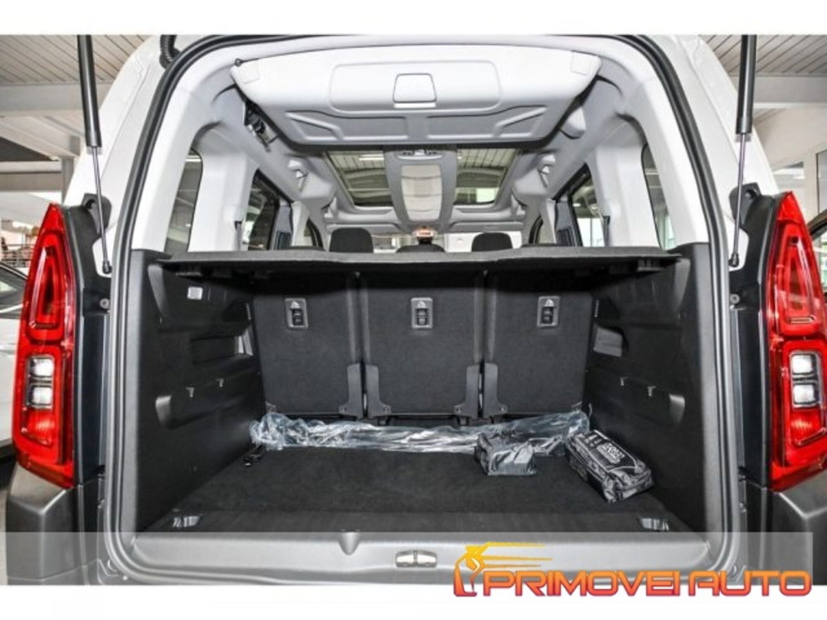 Citroen Berlingo PureTech 130 Stop&Start EAT8 M Shine (11)