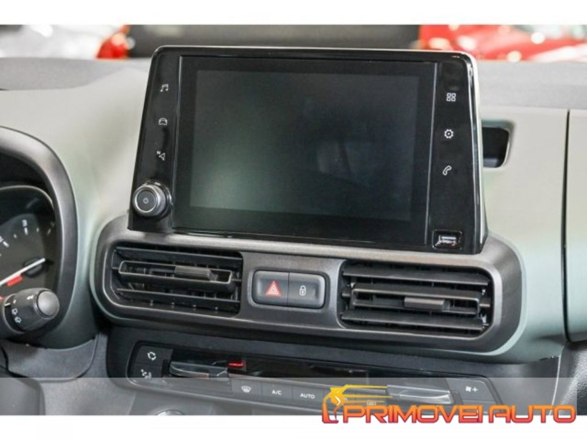 Citroen Berlingo PureTech 130 Stop&Start EAT8 M Shine (12)