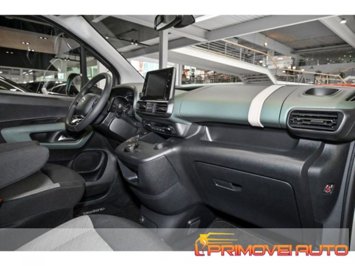Citroen Berlingo PureTech 130 Stop&Start EAT8 M Shine (4)