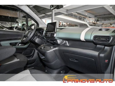 Citroen Berlingo PureTech 130 Stop&Start EAT8 M Shine (4)