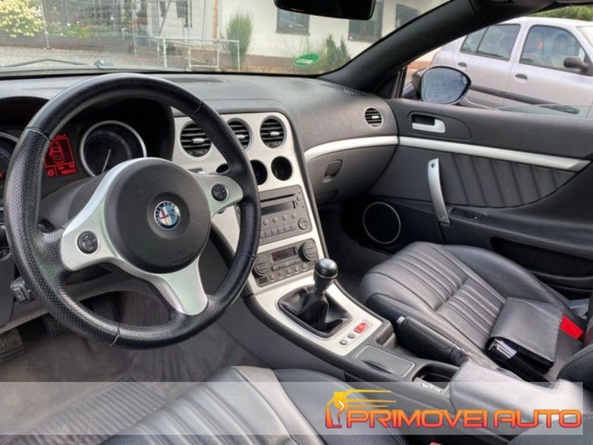 Alfa Romeo Spider 2.2 JTS