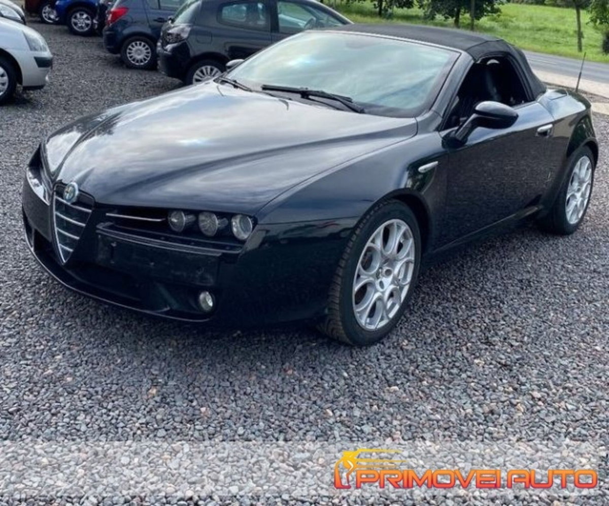 Alfa Romeo Spider 2.2 JTS (4)