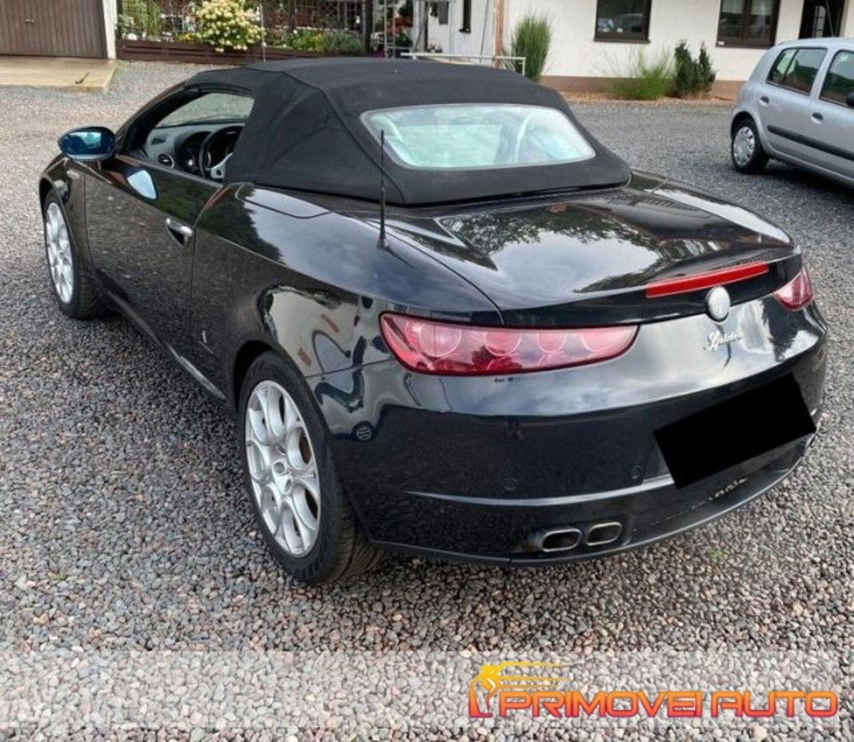 Alfa Romeo Spider 2.2 JTS (8)