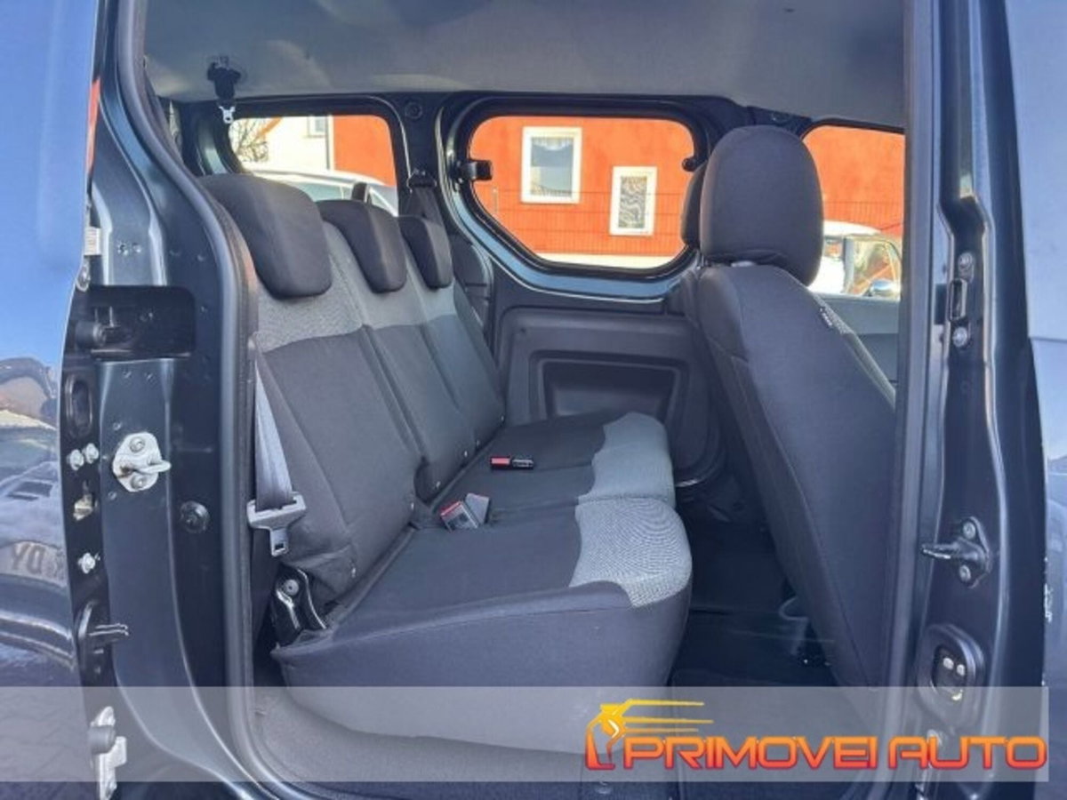 Dacia Dokker 1.6 8V 100CV Essential (7)