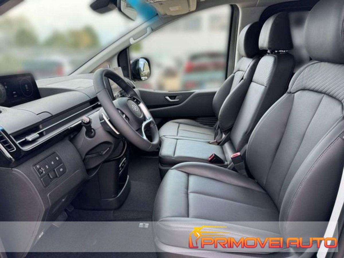 Hyundai Staria 2.2 2wd auto (2)