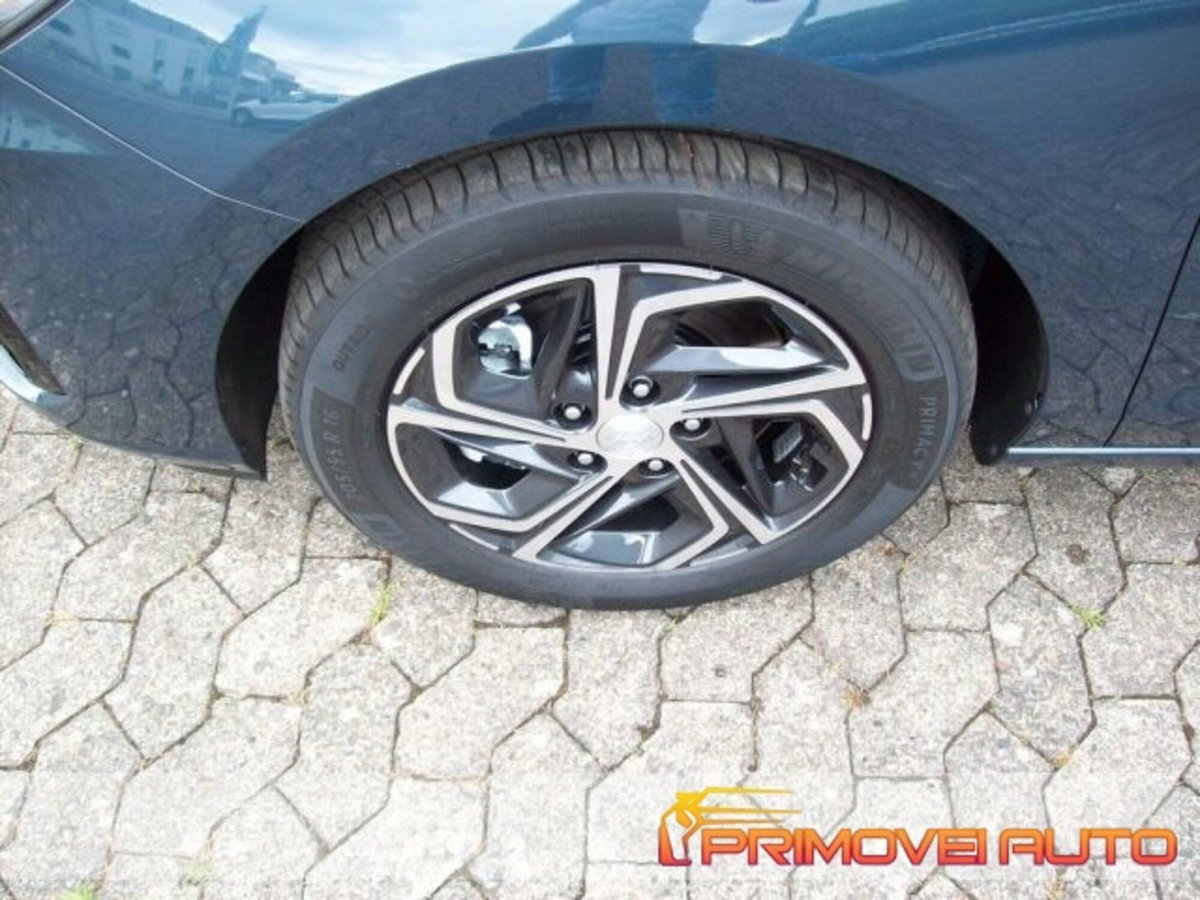 Hyundai i30 1.0 t-gdi 48V Prime 120cv dct (17)