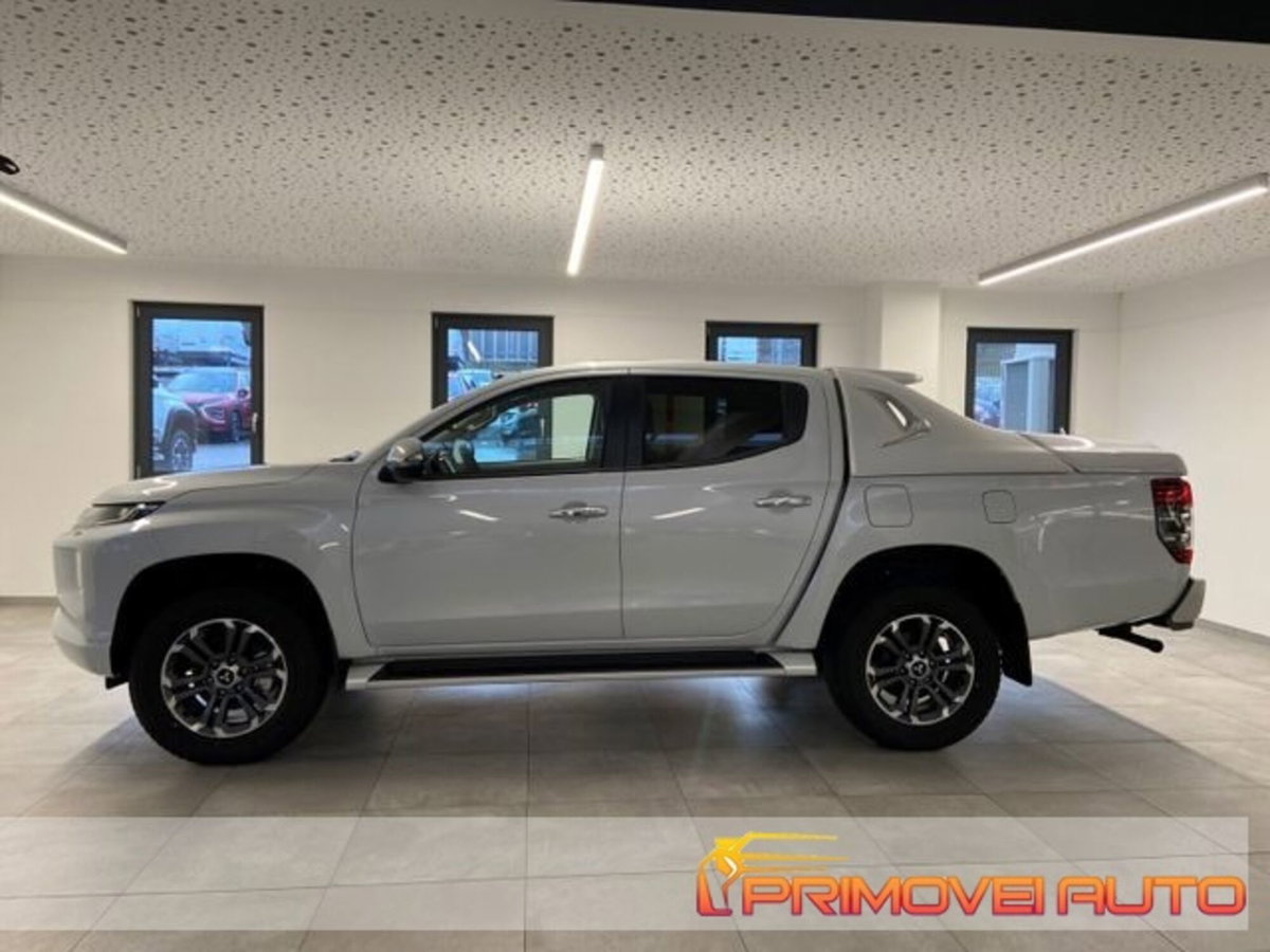 Mitsubishi L200 2.3 D Double Cab 4x4 Hurricane (6)