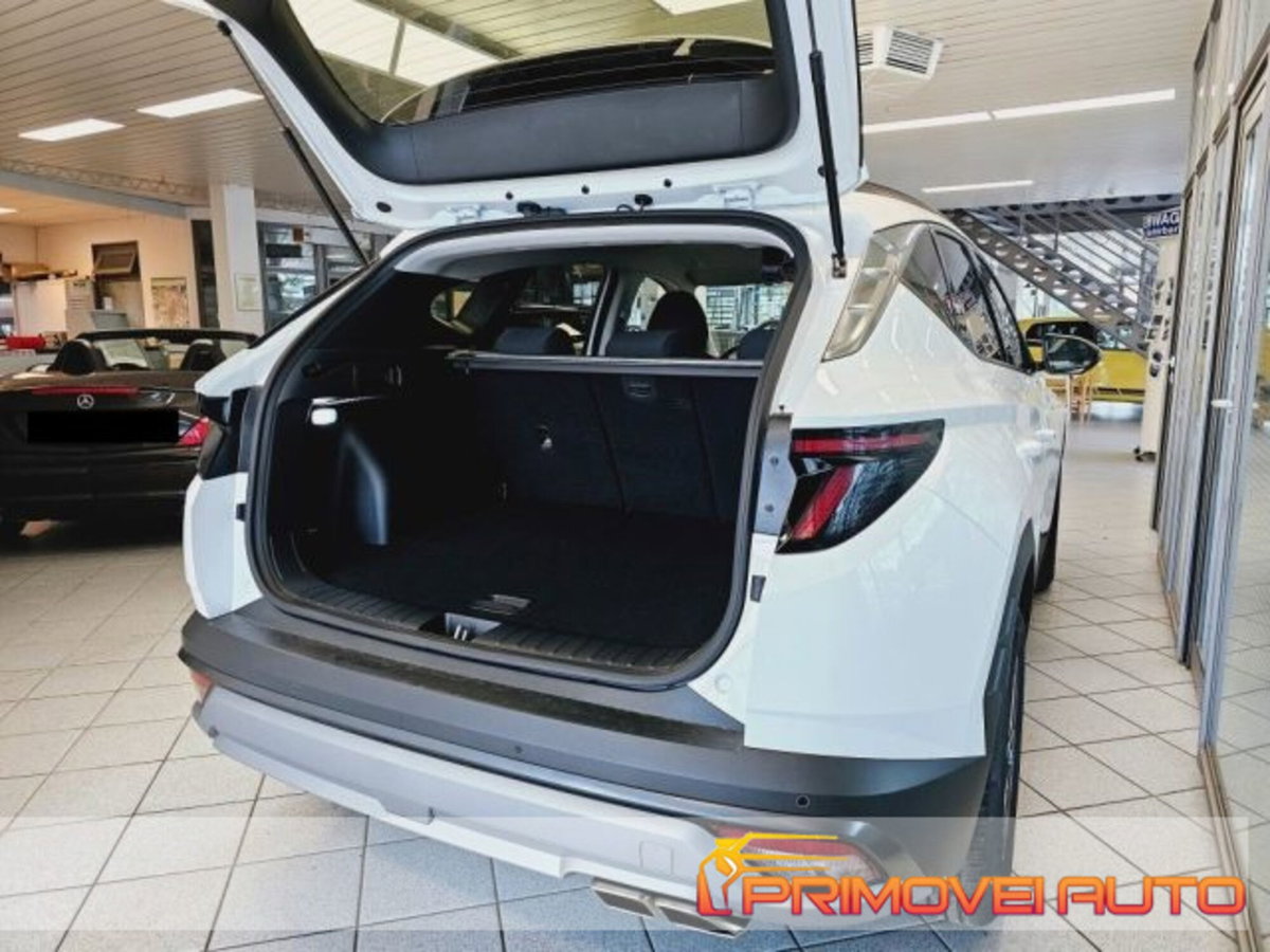 Hyundai Tucson 1.6 t-gdi 48V Xtech 2wd mt (9)