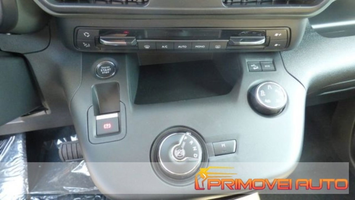 Citroen Berlingo PureTech 130 Stop&Start EAT8 XL Shine (4)