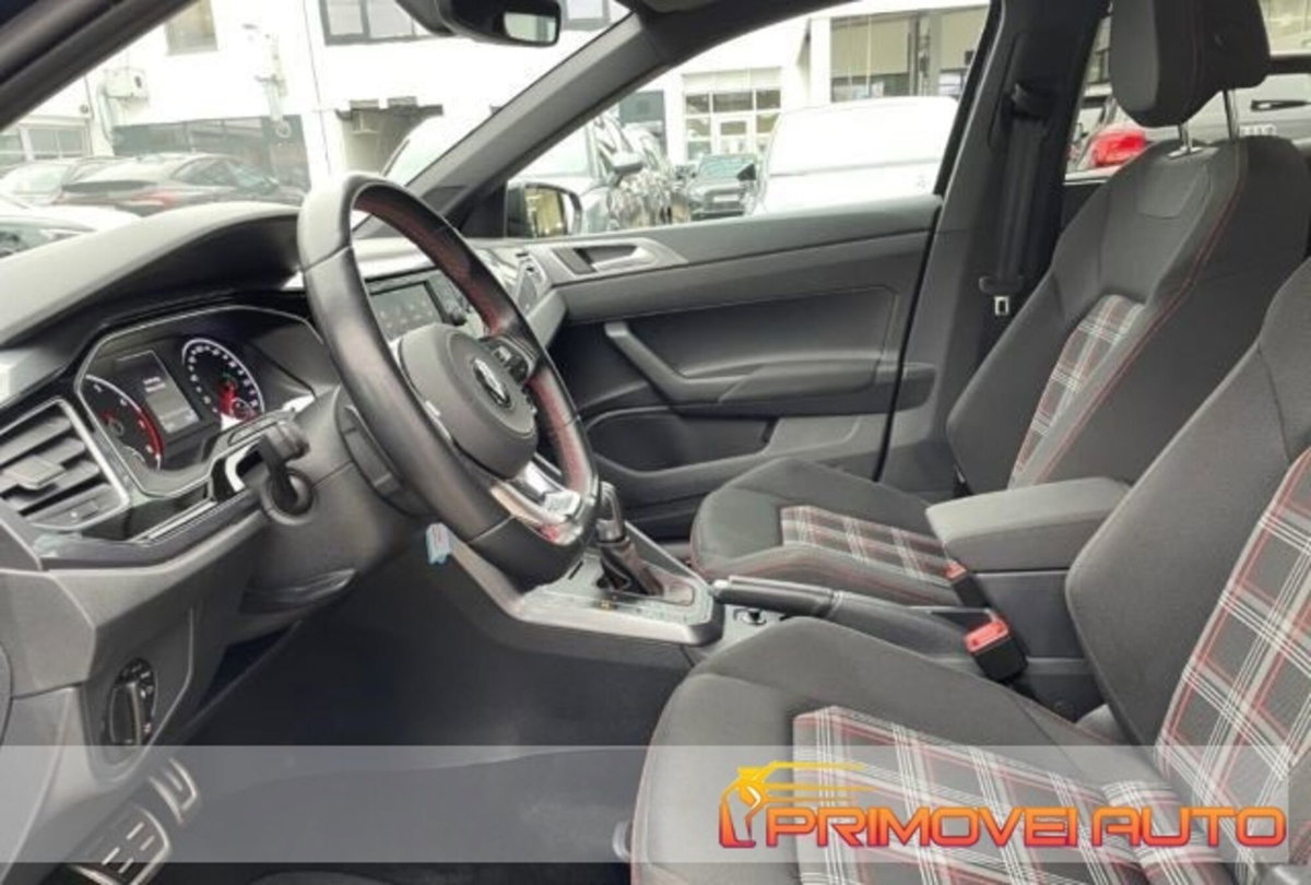 Volkswagen Polo 2.0 TSI DSG GTI BlueMotion Technology (2)