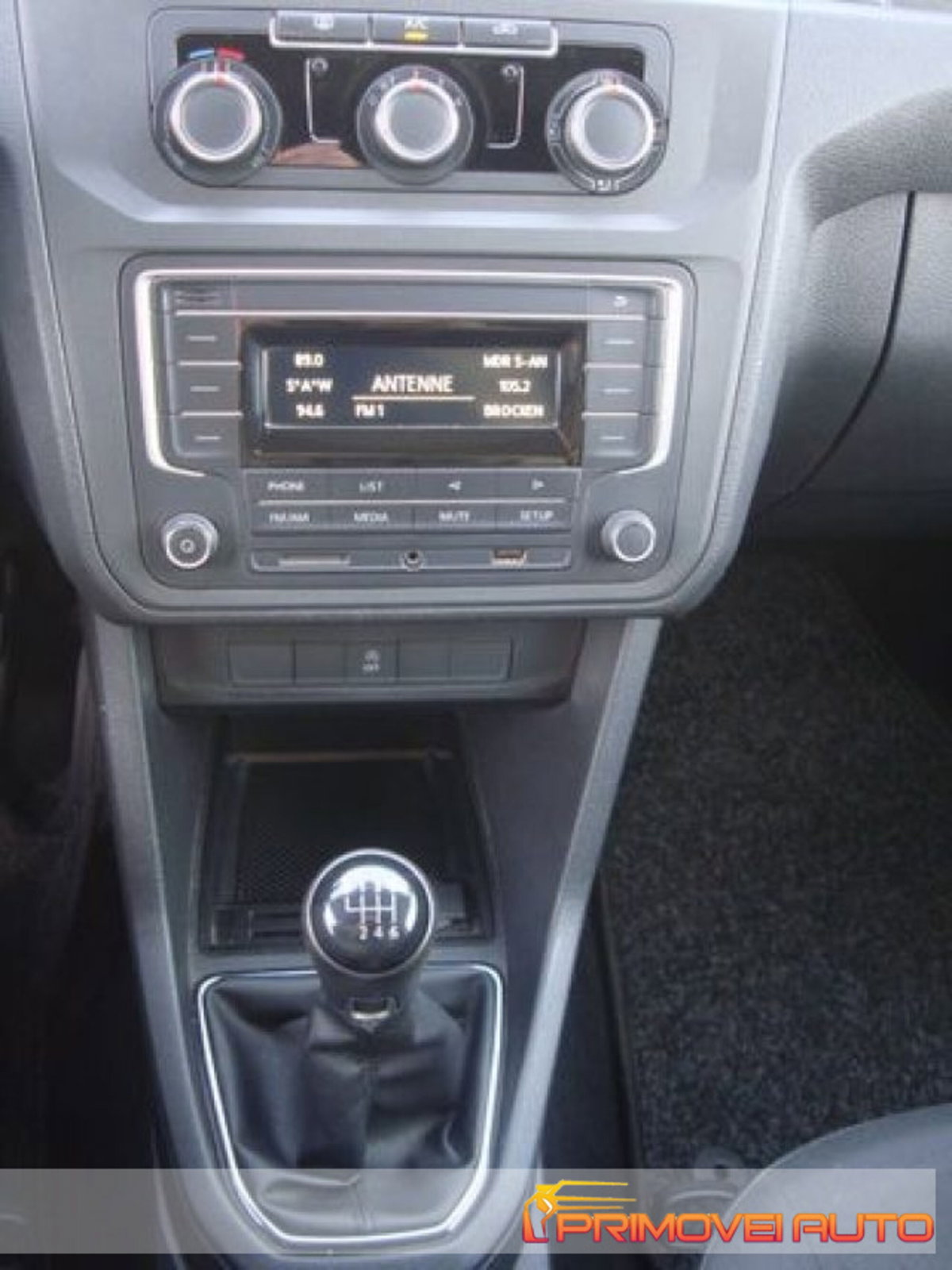 Volkswagen Caddy 1.4 TGI Comfortline Maxi (11)