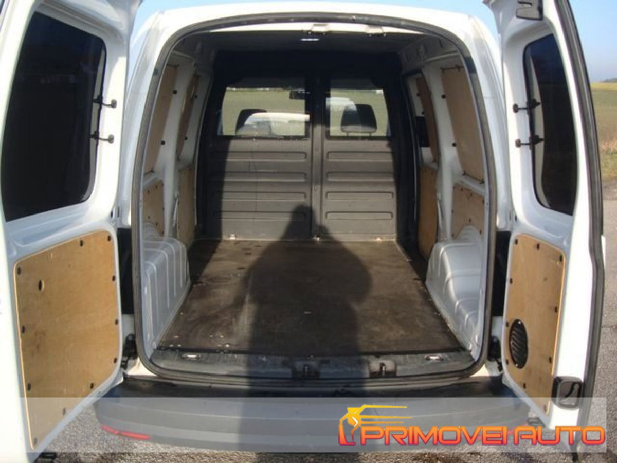 Volkswagen Caddy 1.4 TGI Comfortline Maxi (9)