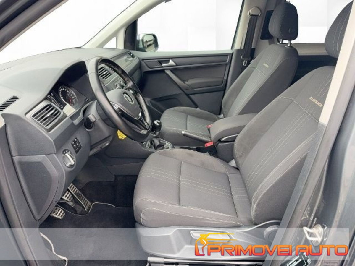 Volkswagen Caddy 2.0 TDI 150 CV (2)